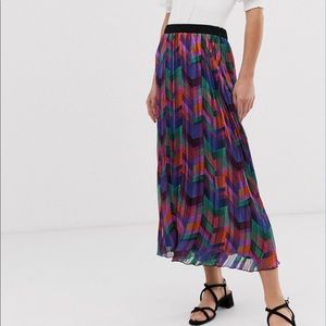 NWT Philosophy geo printed pleated midi skirt